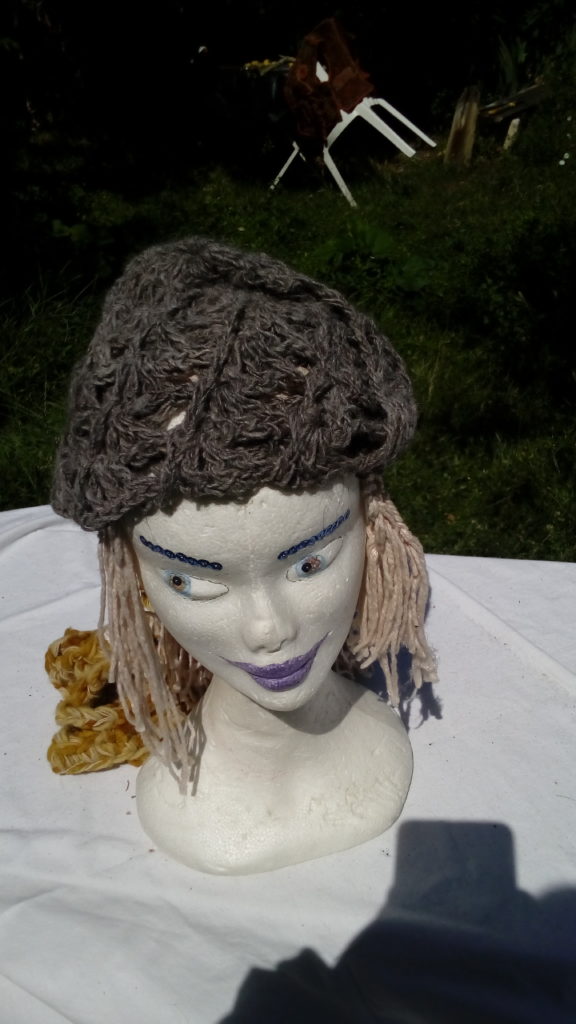 Bonnet alpaga anthracite naturel, crochet