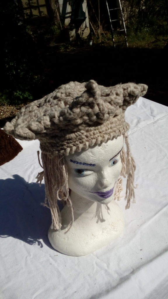 Bonnet gris hexagonal, mouton, naturel, crochet