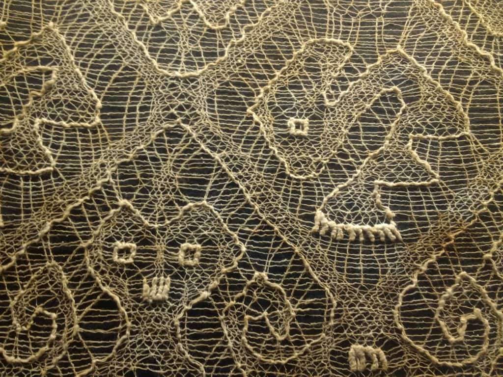 Détail de gaze Chancay (entre 800 et 1300 après JC) des tiroirs du Musée Amano - Miraflores - Lima - Pérou